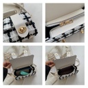 CR8168White-3104