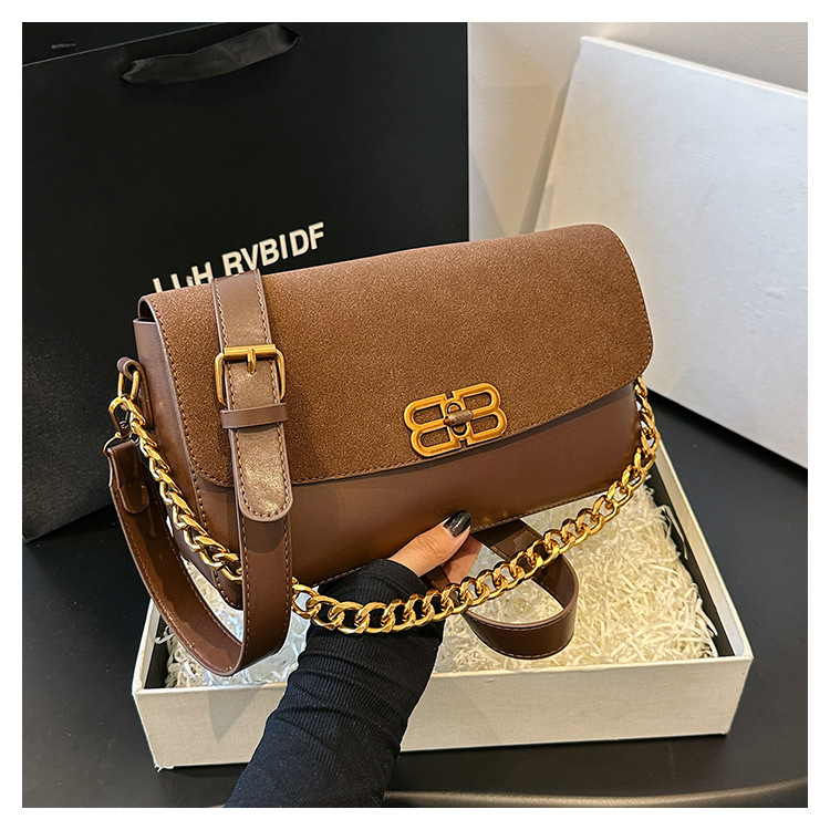 CR8433Brown-917