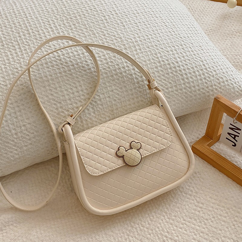 CR8320Beige-9988