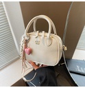 CR9235White-1010