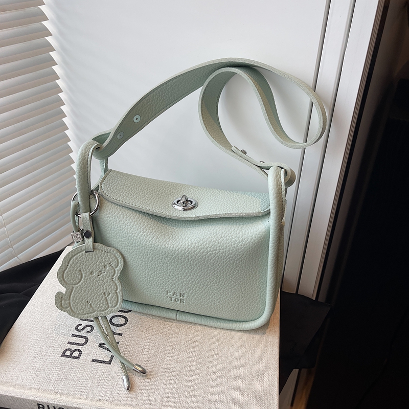 CR9236Green-3333