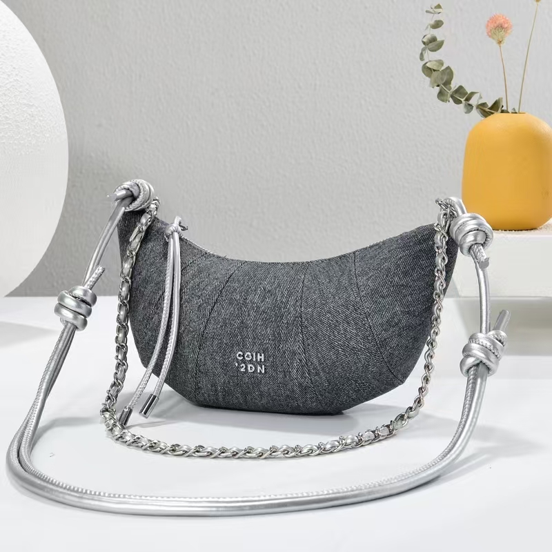 CR9258Black-1303