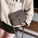 CR7784Brown