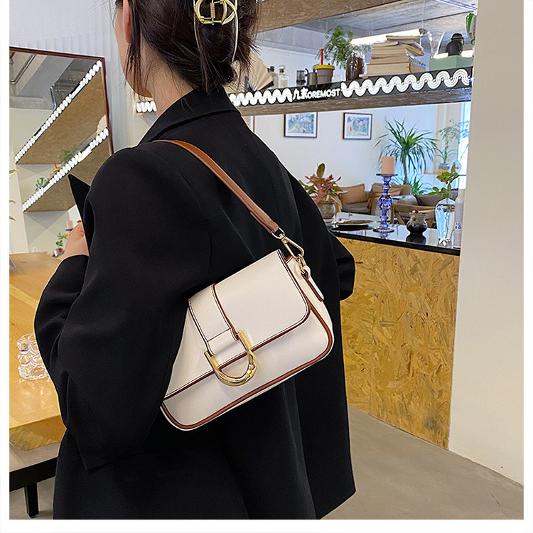 CR8035Black