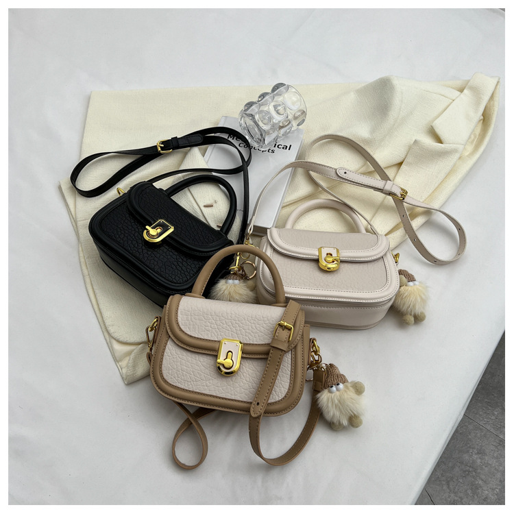CR8042Black
