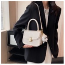 CR8042Black