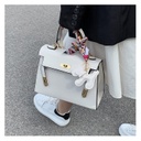 CR8072White