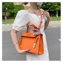 CR8072White