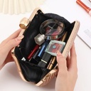 CR8092Black