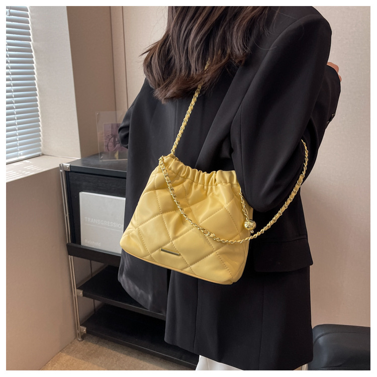 CR8129Yellow-2651