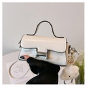 CR8418White-6719