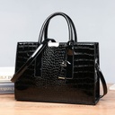 CR8751Black-5071