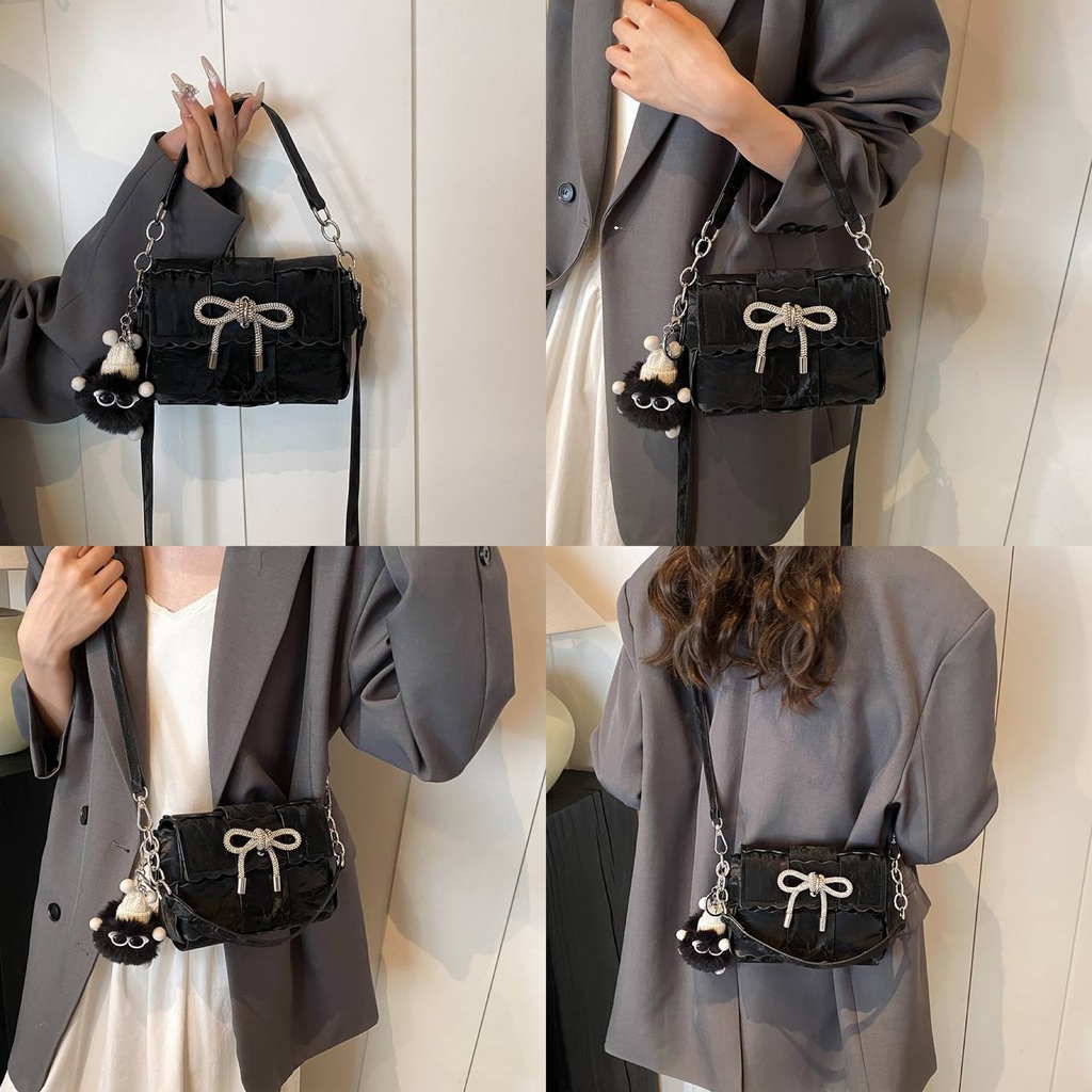 CR8973Black-333