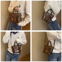 CR8963Brown-7003