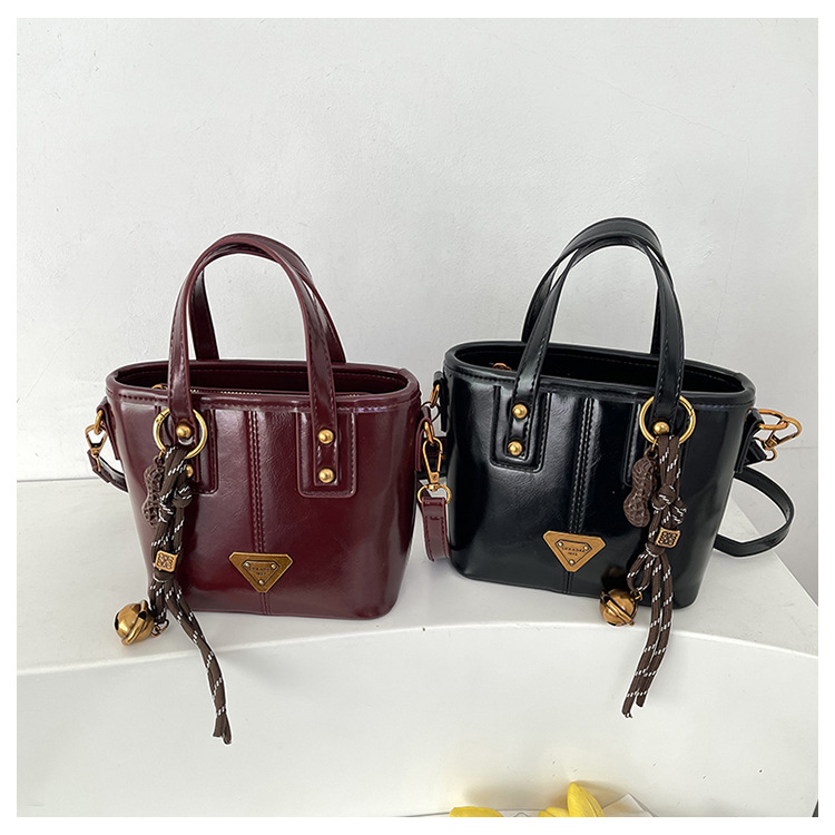 CR8963Red-7003