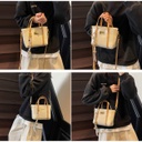 CR8952White-1053