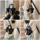 CR8985Black-28033