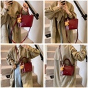 CR8992Red-8362