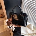 CR9073Black-8040