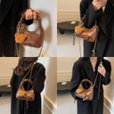 CR9082Brown-9939