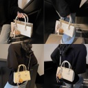 CR9095White-8780