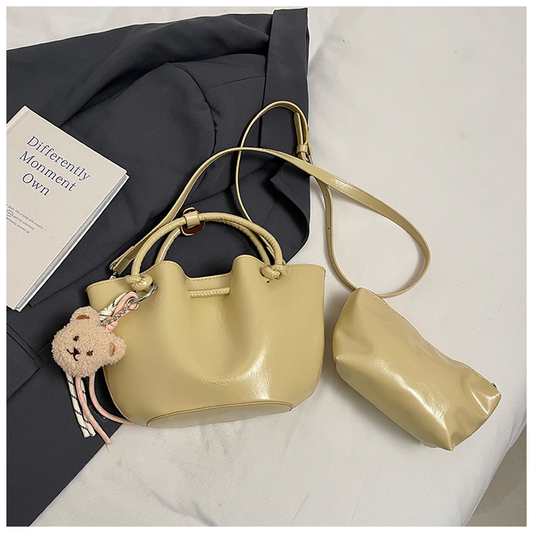 CR9123Yellow-0013