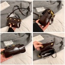 CR9122Black-630