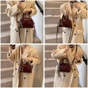 CR9124Red-5672