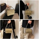 CR9142Apricot-27852