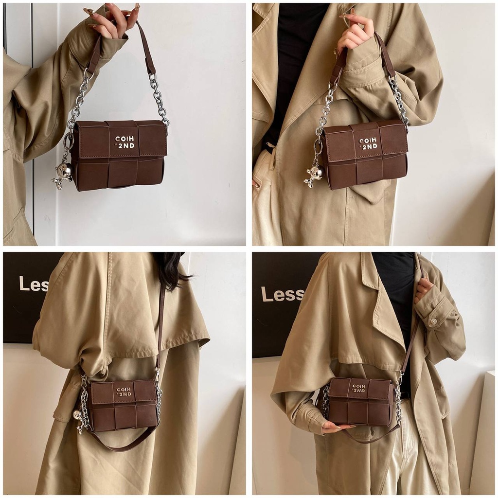 CR9142RedBrown-27852