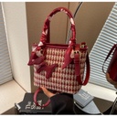 CR9151Red-8853
