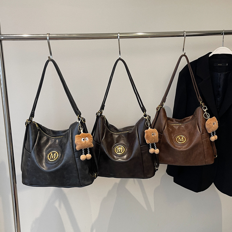 CR9221Brown-5327