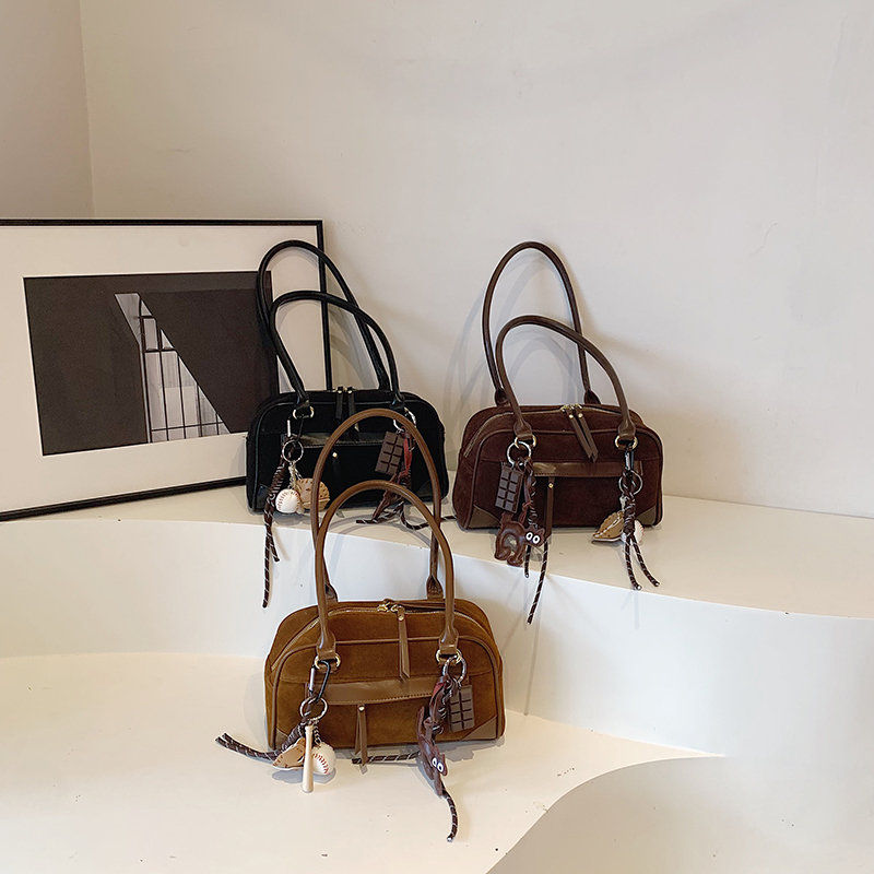 CR9222Brown-2025