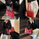 CR9271Red-27993