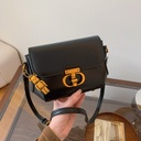 CR8313Black-9710