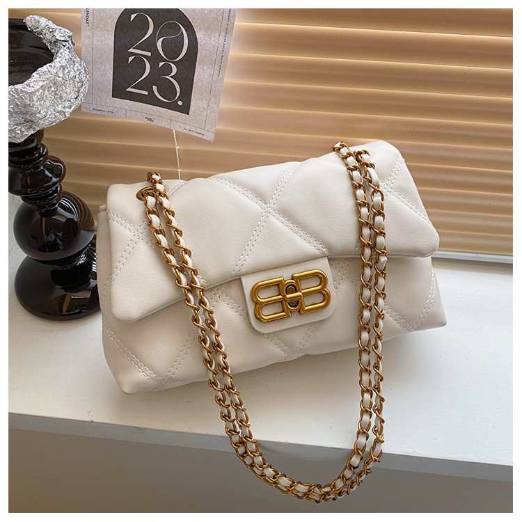 CR8372Beige-610