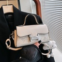 CR8418White-6719