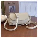 CR8682Beige-2033