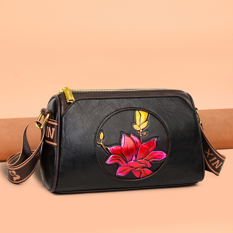 CR8803MagnoliaBlack-962