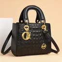 CR8846Black-220