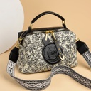 CR8856Black-199
