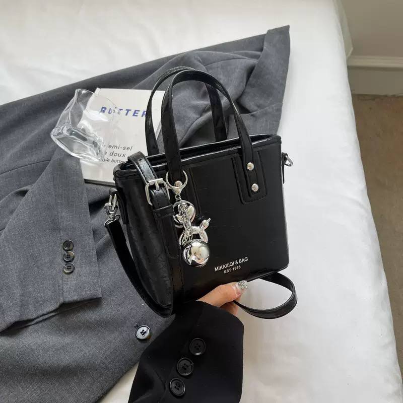 CR8864Black-5619 Oleem
