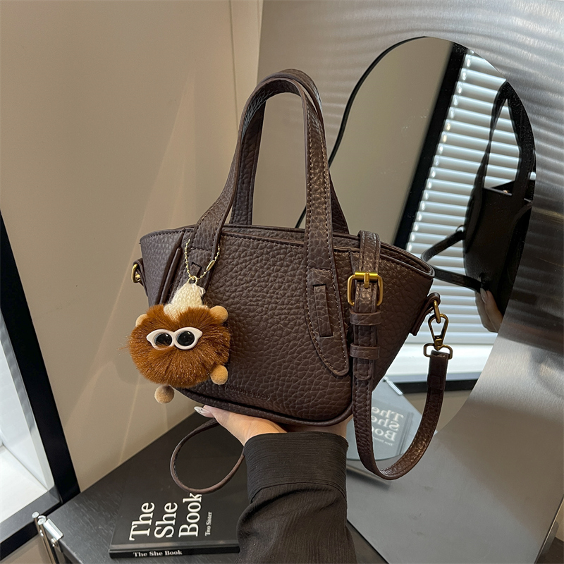 CR8927Coffee-676