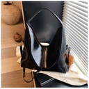 CR8948Black-5803