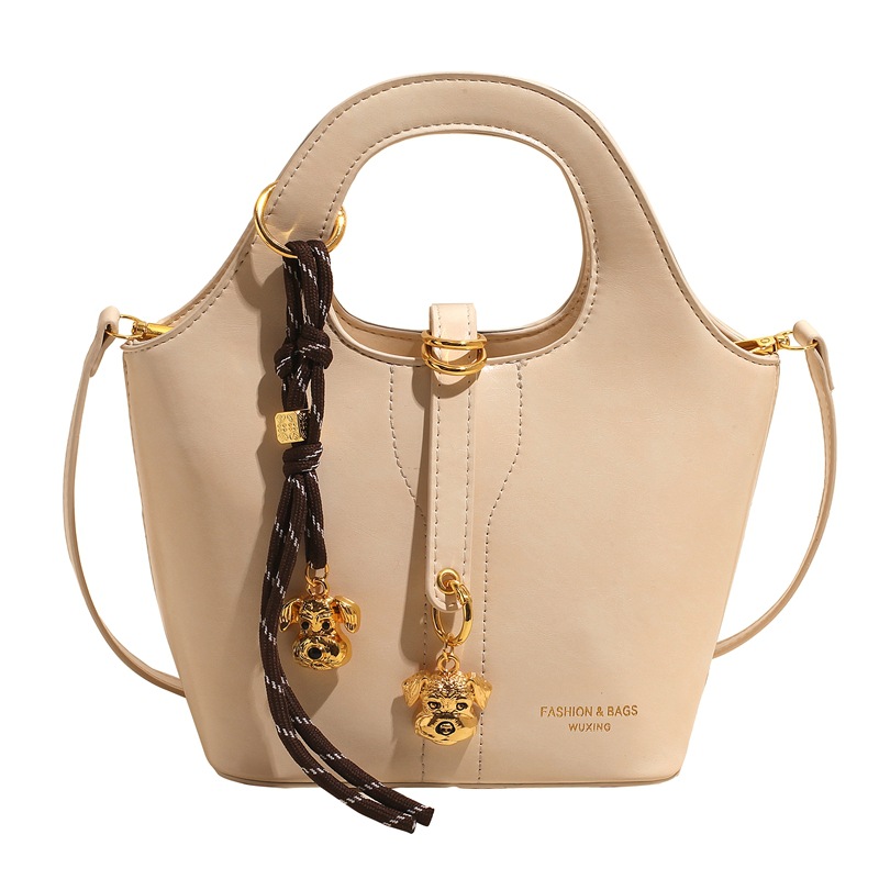 CR8954White-7016