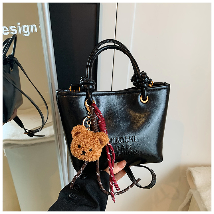 CR8965Black-2607