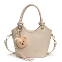 CR8989White-2615