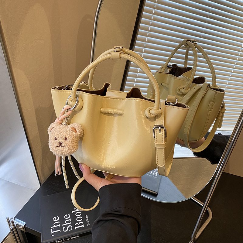 CR9123Yellow-0013