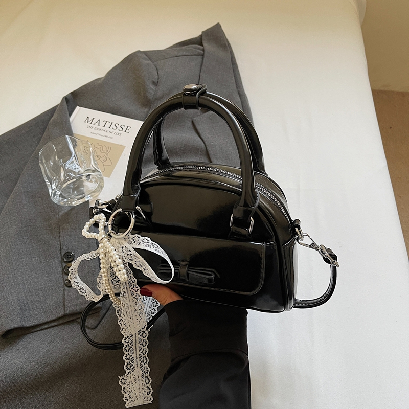 CR9137Black-7038