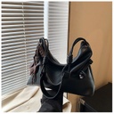 CR9176Black-27340